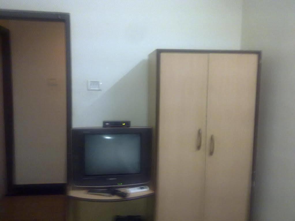Venus Inn Bhubaneswar Ngoại thất bức ảnh