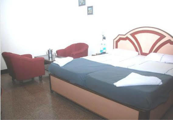 Venus Inn Bhubaneswar Ngoại thất bức ảnh