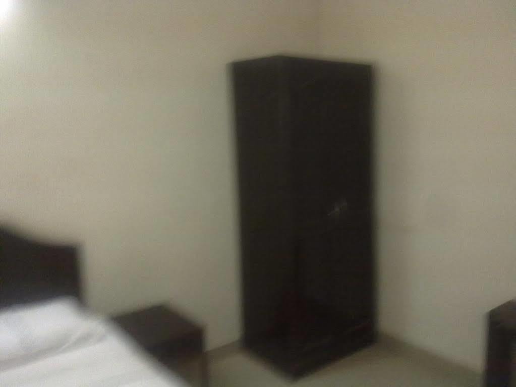 Venus Inn Bhubaneswar Ngoại thất bức ảnh